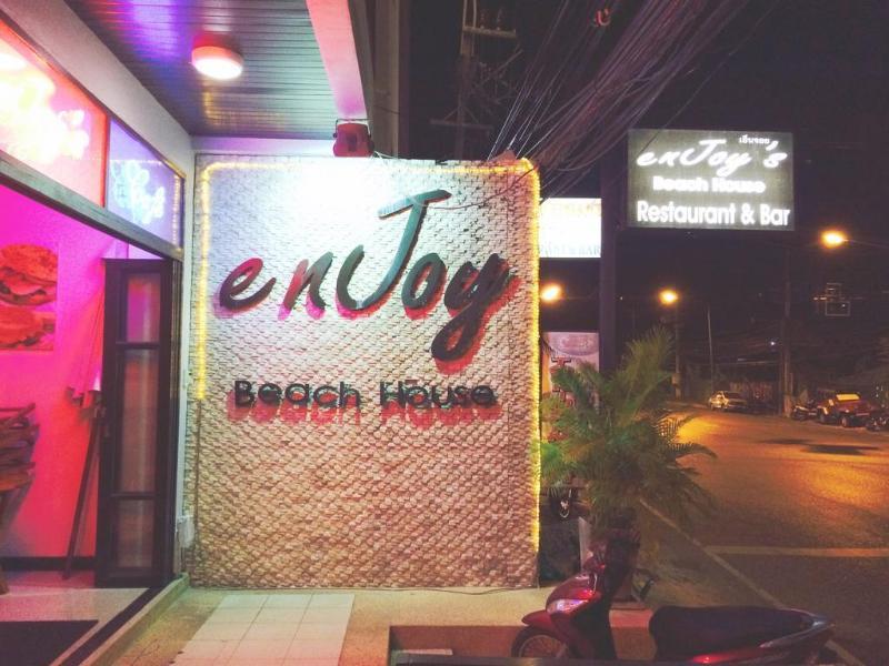 Enjoy'S Beach House & Cafe' Bankaron Kültér fotó